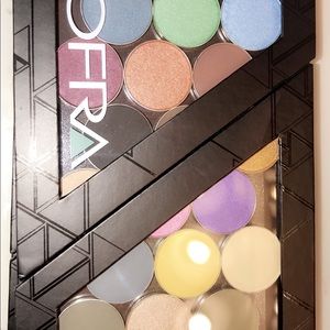 Ofra Z Pallet brand new